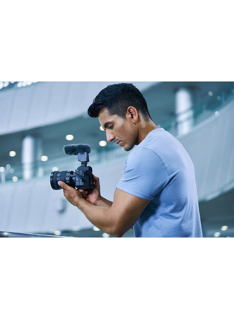 Sony Alpha 7 IV Full-Frame Mirrorless Interchangeable Lens Camera, 33 Mega Pixel Full-Frame Back-Illuminated Exmor R cmos Image Sensor, Ilce-7M4